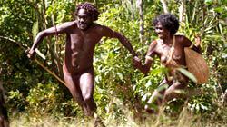 Michael Dawu e Frances Djulibing in 10 canoe