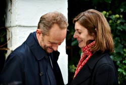 Benoît Poelvoorde e Chiara Mastroianni in Tre cuori