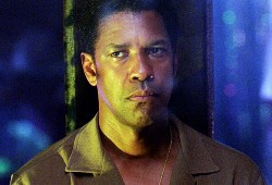 Denzel Washington in American Gangster