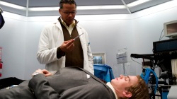 Terrence Howard e Hayden Christensen in Awake - Anestesia cosciente