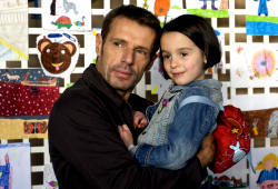 Lambert Wilson in una scena di Baby Love