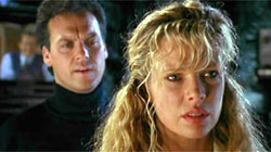 Kim Basinger e Michael Keaton in Batman