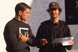 Matt Damon e il regista Doug Liman sul set di The Bourne Identity