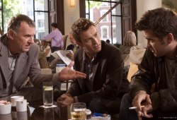 Tom Wilkinson, Ewan McGregor e Colin Farrell in Sogni e Delitti