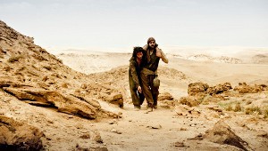 Tahar Rahim e Bartu  Küçükçağlayan in una scena di The Cut