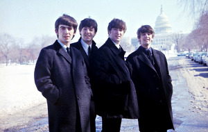 George Harrison, Paul McCartney, John Lennon e Ringo Starr in The Beatles: Eight Days a Week