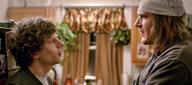 Jesse Eisenberg e Jason Segel in The End of the Tour - Un viaggio con David Foster Wallace