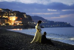 Dolores Chaplin e Karl Markovics in una scena di Il falsario