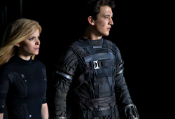 Kate Mara e Miles Teller in Fantastic 4 - I Fantastici 4