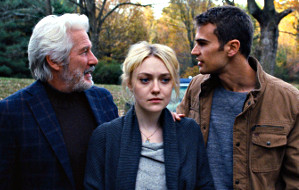 Richard Gere, Dakota Fanning e Theo James in Franny