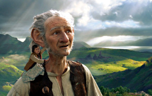 Ruby Barnhill e Mark Rylance in Il GGG - Il Grande Gigante Gentile