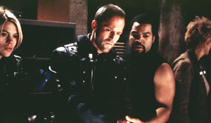 Clea DuVall, Jason Stratham e Ice Cube in Fantasmi da Marte