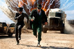 John Chou e Seth Rogen in una scena di The Green Hornet