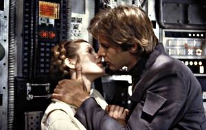 Carrie Fisher ed Harrison Ford in Guerre Stellari - L'Impero colpisce ancora