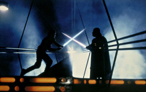 Mark Hamill e David Prowse in una scena di Guerre Stellari - L'Impero colpisce ancora