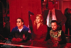 Lorraine Bracco in una scena di Hackers