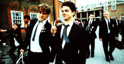 Andrew Knott e Dominic Cooper in The History Boys