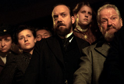 Paul Giamatti in The Illusionist