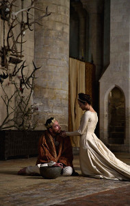 Michael Fassbender e Marion Cotillard in una scena di Macbeth