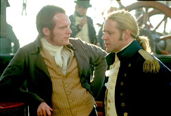 Paul Bettany e Russell Crowe in Master & Commander