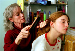 Geraldine Chaplin e Maria Valverde in Melissa P.