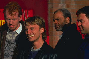 Steve Huison, Robert Carlyle, Paul Barber e Mark Haddy in Full Monty