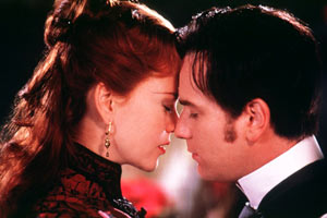 Nicole Kidman e Ewan McGregor in Moulin Rouge