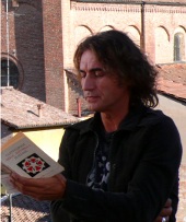 Luciano Ligabue in Niente paura