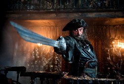 Ian McShane in Pirati dei Caraibi - Oltre i confini del mare