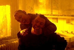 Doug Hutchison e Ray Stevenson in The Punisher - Zona di guerra