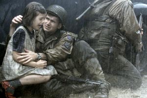 Jeremy Davies in una scena di Salvate il soldato Ryan