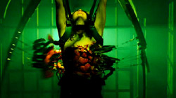 Dina Meyer in Saw III