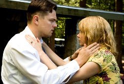 Leonardo DiCaprio e Michelle Williams in Shutter Island