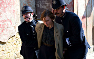 Carey Mulligan in una scena di Suffragette