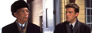 Morgan Freeman e Ben Affleck in Al vertice della tensione