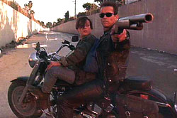 Edward Furlong e Arnold Schwarzenegger