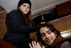 Kate Mara e Eduardo Noriega in Transsiberian