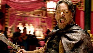 Russell Crowe in L'uomo con i pugni di ferro