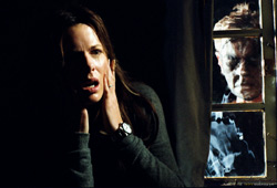 Kate Beckinsale in Vacancy