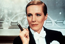 Julie Andrews in Victor Victoria