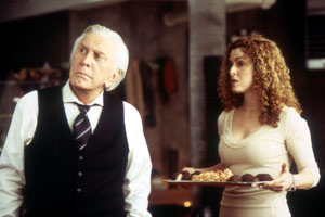 Kirk Douglas e Bernadette Peters in Vizio di famiglia