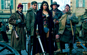 Saïd Taghmaoui, Chris Pine, Gal Gadot, Eugene Brave Rock e Ewen Bremner in Wonder Woman