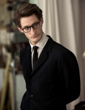 Pierre Niney in Yves Saint Laurent